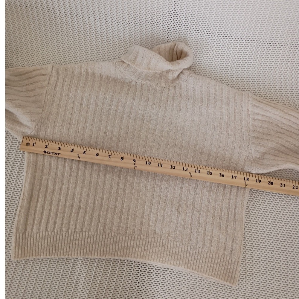 Zara NWT Cream Ribbed Cropped Turtleneck Sweater Long Sleeve Minimalist S XS - Picture 6 of 12